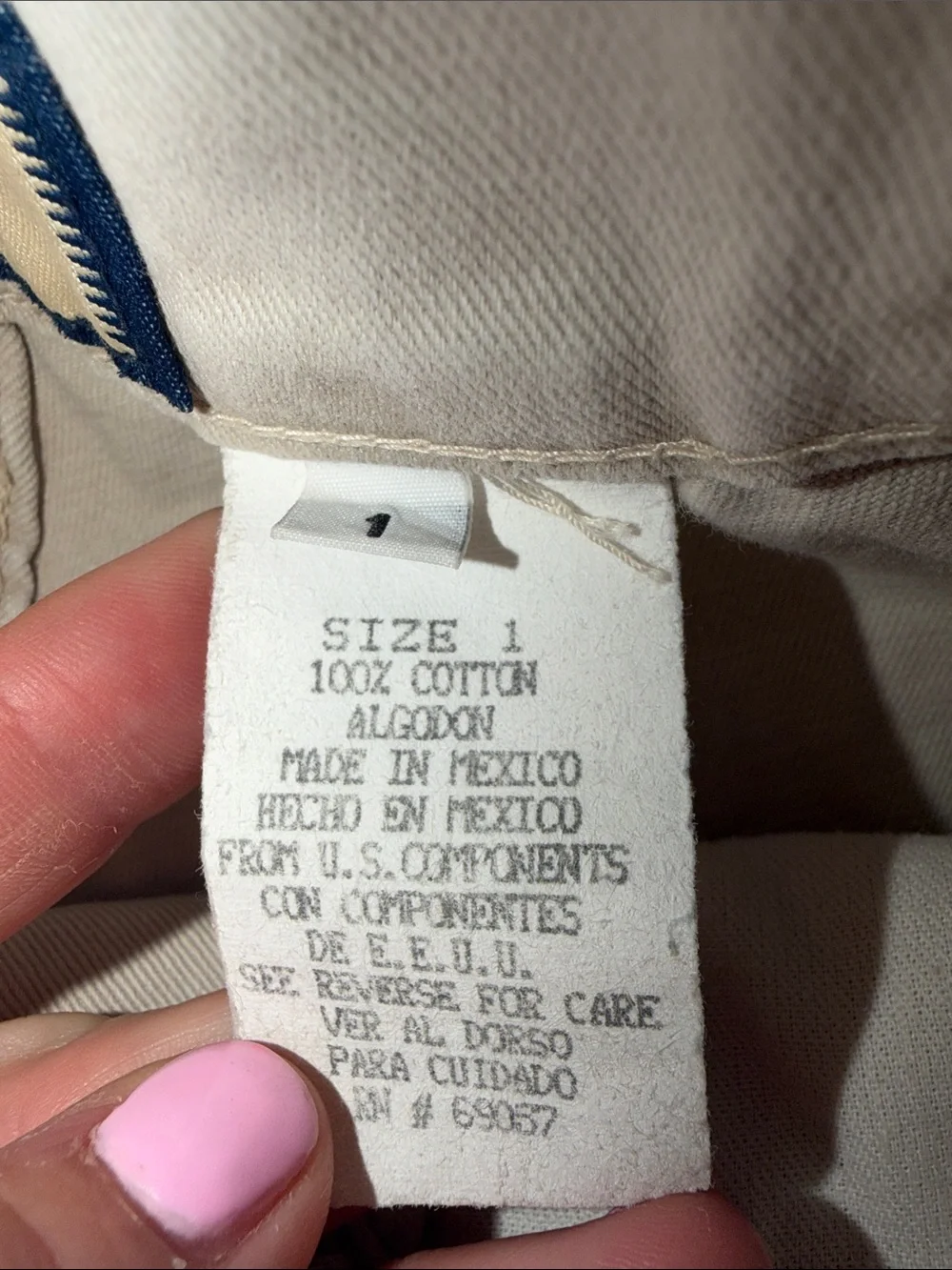 Paris Blues Cream low-Rise khaki shorts y2k style size 1